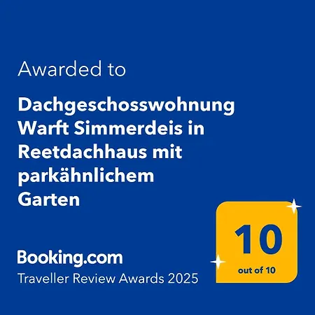 Dachgeschosswohnung Warft Simmerdeis In Reetdachhaus Mit Parkaehnlichem Garten شقة *